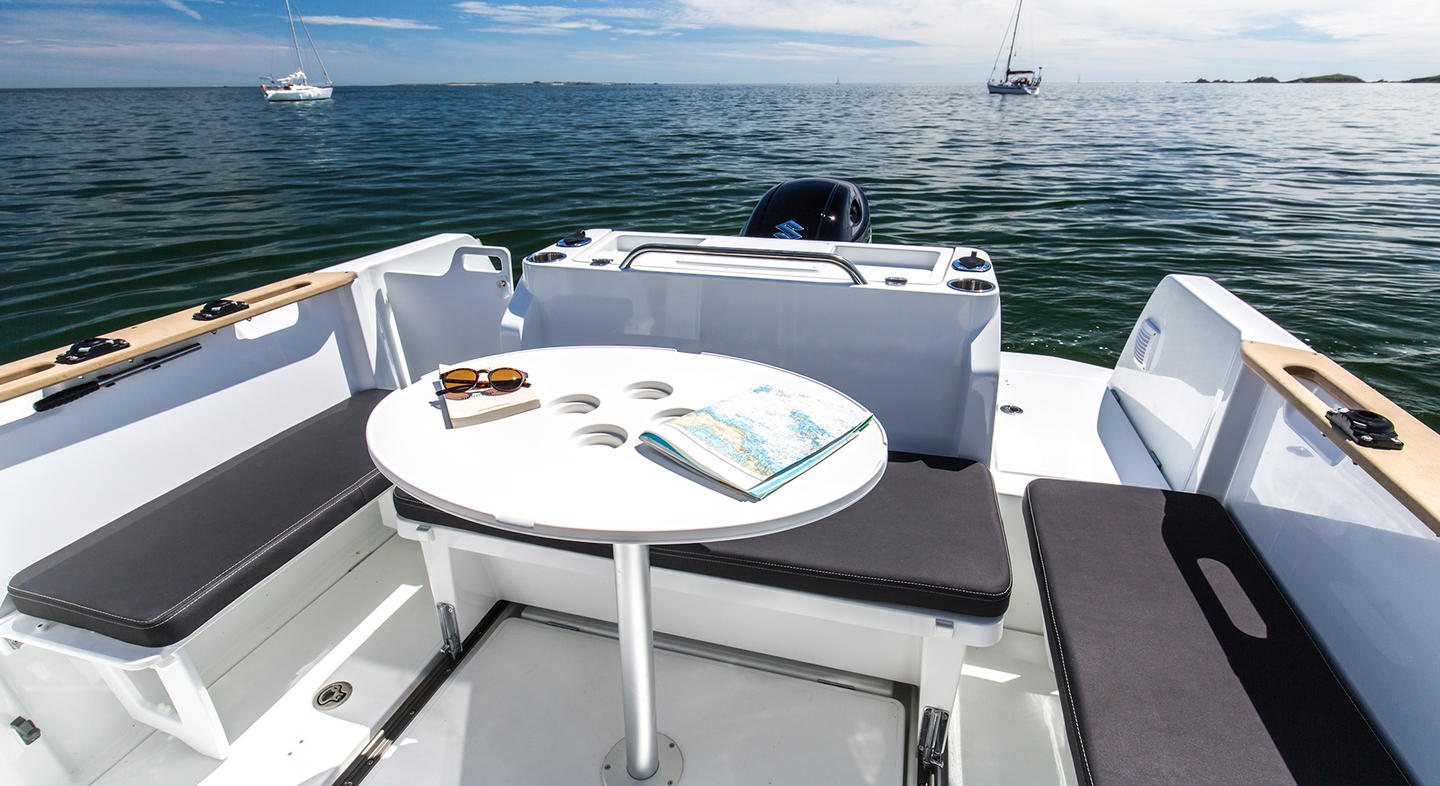 Beneteau Barracuda 7 Interior